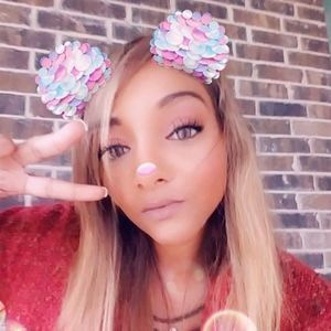 Meet your Posher, Ariel